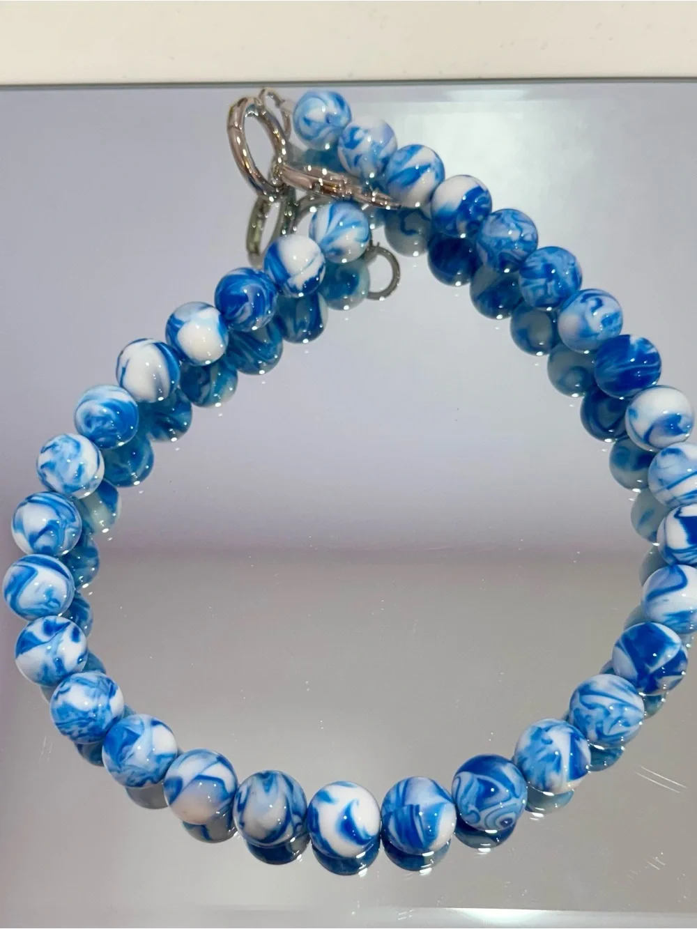 New Blue & White Marbled Bead Bag Chain 18 inches